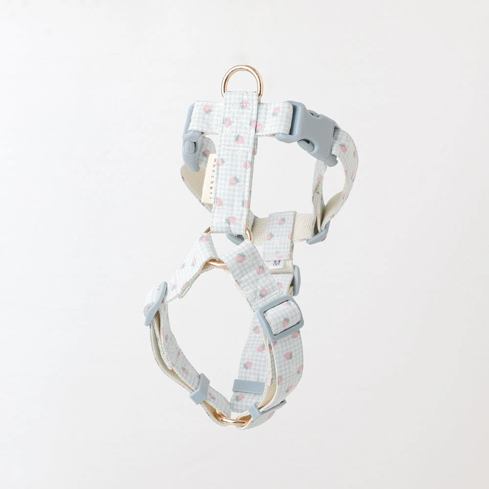product_image_1763951773.webp ギンガムチェックいちごハーネス - 画像 (1)