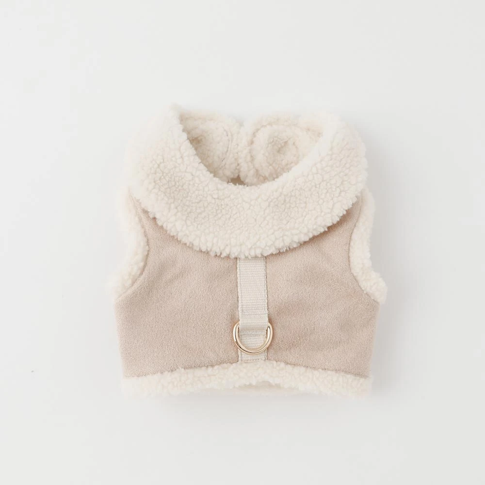 product_image_1763960221.webp ムートン風ハーネス+リードSET【名入れ刺繍対応】 - 画像 (1)