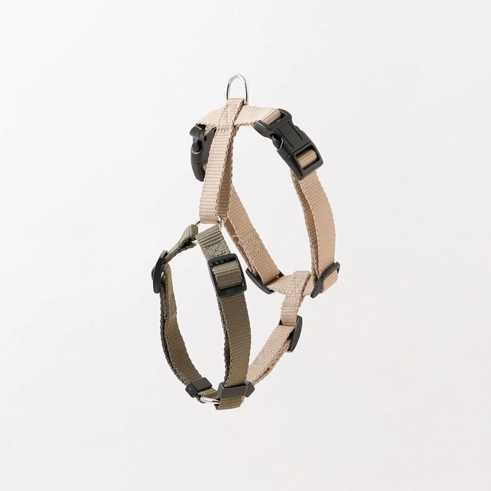 product_image_1763962535.webp シンプルバイカラーハーネス - 画像 (1)